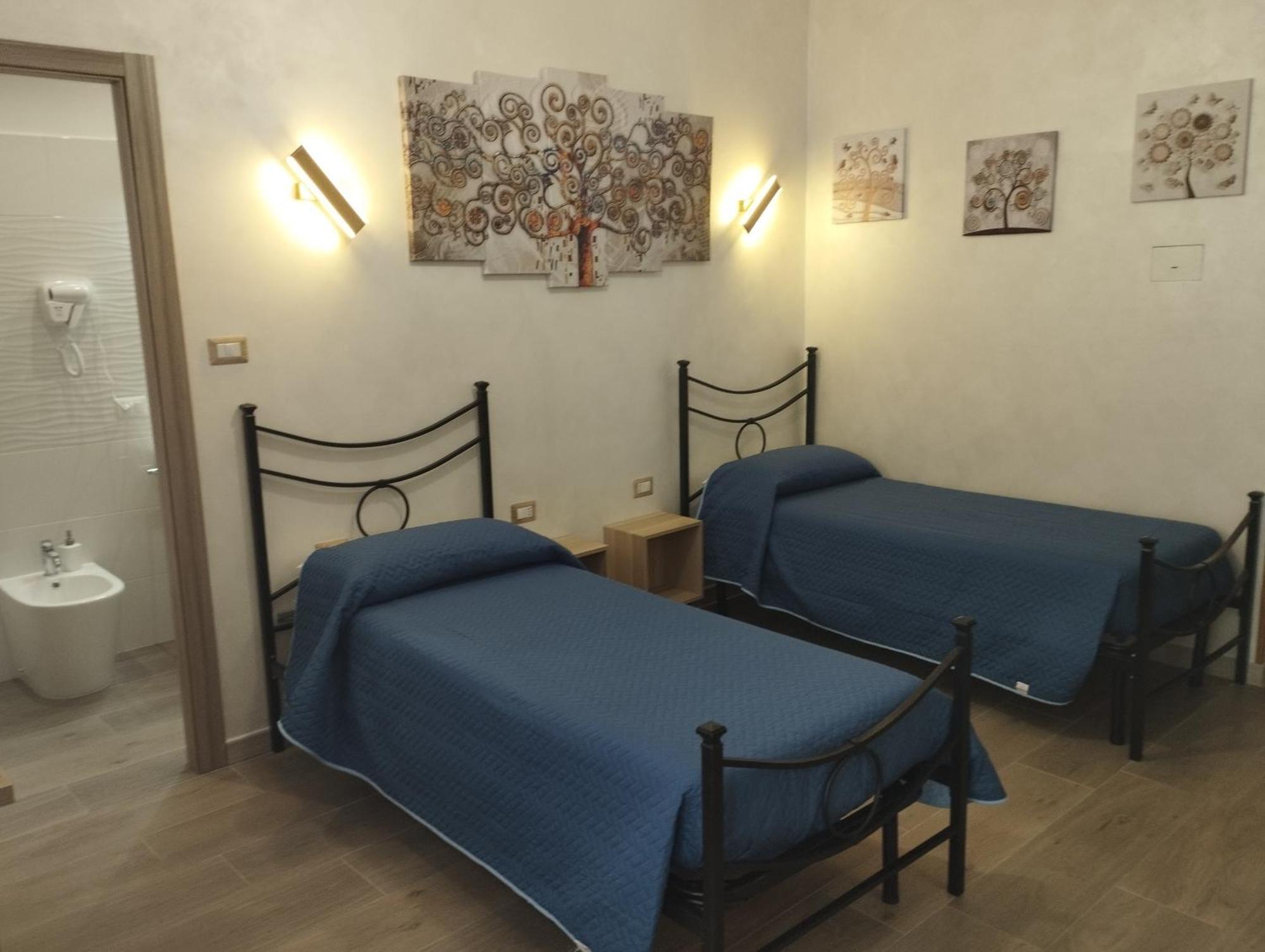 Roma Tourist Lease Hotel Acilia Room photo
